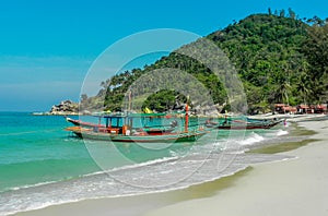 Tropical beach, traditional long tail boats, Gulf of Thailand, Thailand