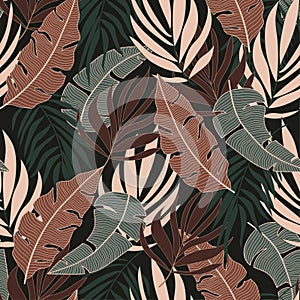 Tropical seamless pattern with colorful and bright plants and leaves. Jungle leaf seamless vector floral pattern background.