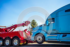 Truck breakdown and towing in Seattle Washington photo