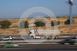 truck, logistics, freight, trucking, lorry, transport, vehicle, transportation, delivery, moving, highway, speed, shipping, road,