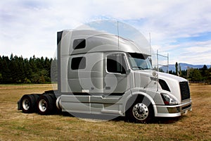 Truck Tractor Sleeper Cab