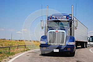 Trucks img