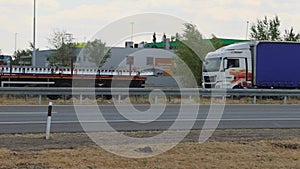 Trucks Queue Border