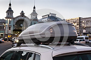 trunk on the roof of the car