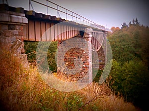 Truss bridge