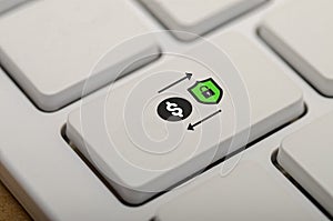 Trust and Security in Online Financial Transactions: Protecting Your Data with Confidence photo