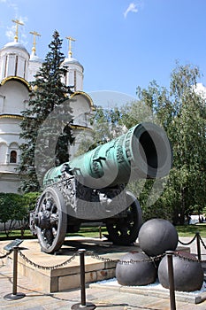 Tsar-pushka in Kremlin photo