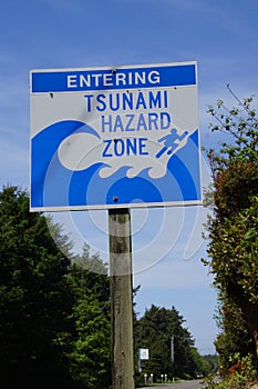 Tsunami emergency sign