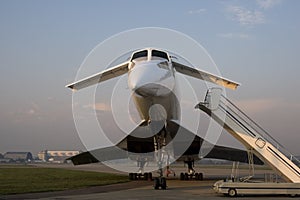  144 supersónico actual Un avion 