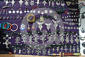 Tuareg jewellery for sale in Niger photo