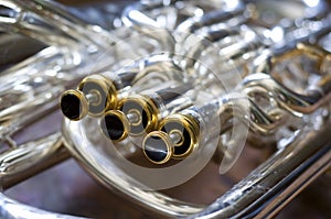 Tuba keys