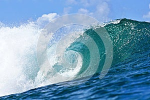 Tubing Blue Wave in Honolulu, Hawaii