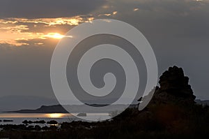 Tufa silhouette at Mono Lake during sunrise