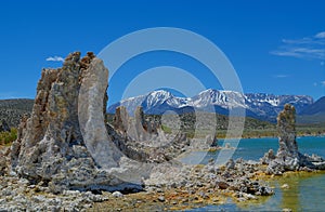 Tufa towers at Mono lake