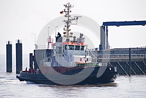 Tug boat