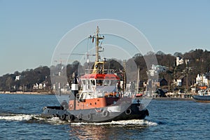 Tug boat