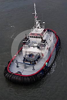 Tug boat