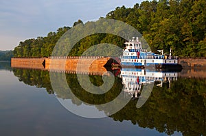 Tugboat and Barges on the Warrior River