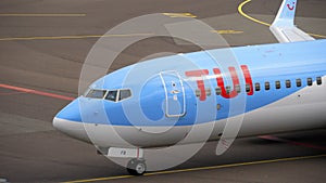 TUI Fly Boeing 737 taxiing ends