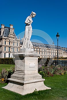 Tuileries Gardens statue