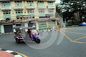 Tuk tuk