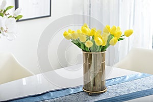 tulip bouquet in vase