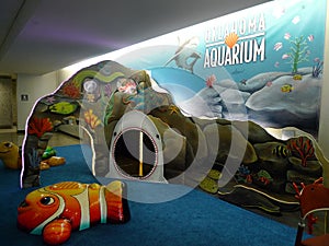 Tulsa International Airport Aquarium play area for children