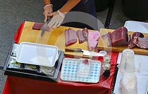 Tuna fish cutting