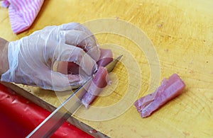 Tuna fish cutting