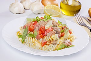 Tuna and pasta salad