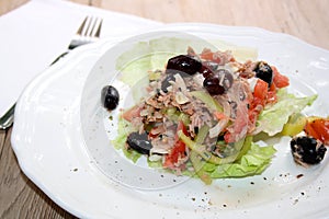 Tuna salad with vegetables... photo