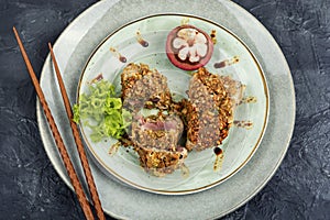 Tuna steak fried with mangosteens
