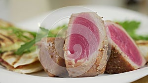 Tuna steak with tortilla sandwich