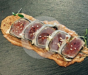 Tuna Tataki