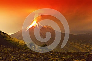 Tungurahua Volcano Huge Eruption photo