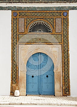 Tunisian door