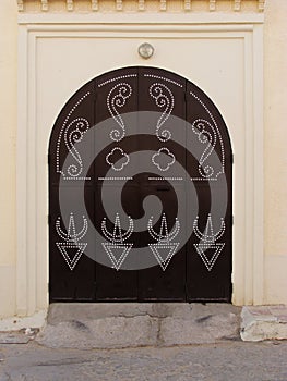 Tunisian Door