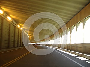 Tunnel