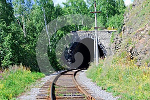 Tunnel