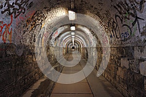 Tunnel