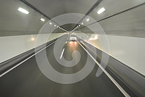 Tunnel