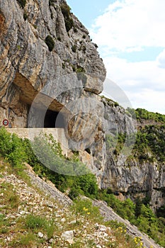 Tunnel in D942, gorges de la Nesque in France