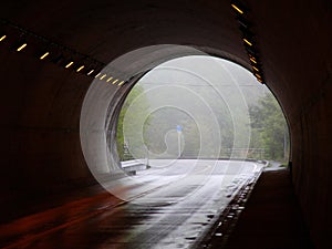 Tunnel escape