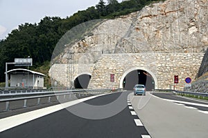 Tunnel expressway