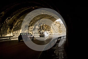 Tunnel traffic