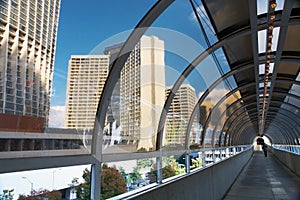 Tunnel between two buildings. Atlanta.