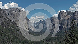 Tunnel view in Yosemite national park