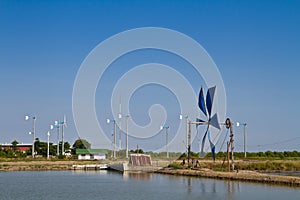 Turbine bail, wooden irrigation tool