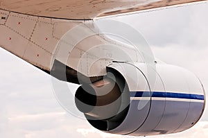 Turbo-jet aircraft engine silhouette