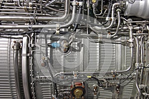 Turbo jet engine